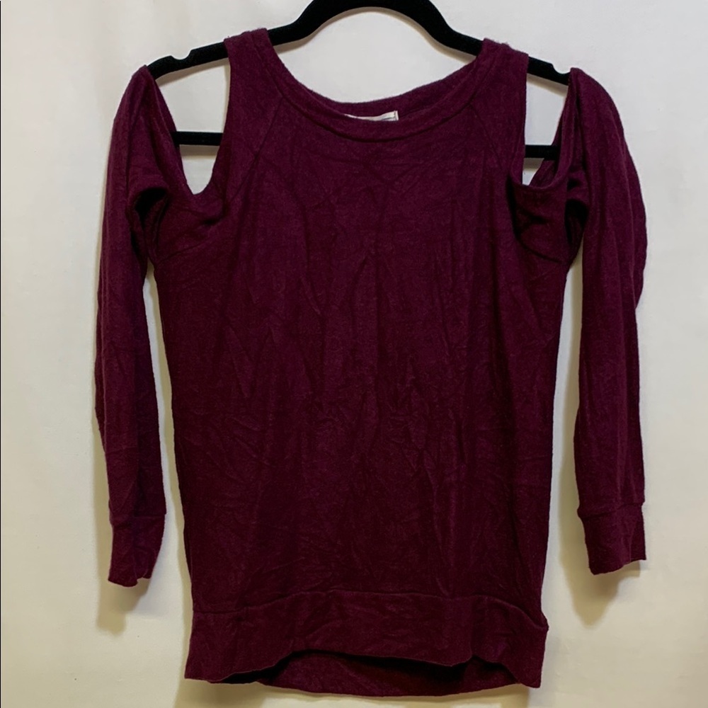 Hippie Rose Burgundy 3/4 Sleeve Cut Out Blouse